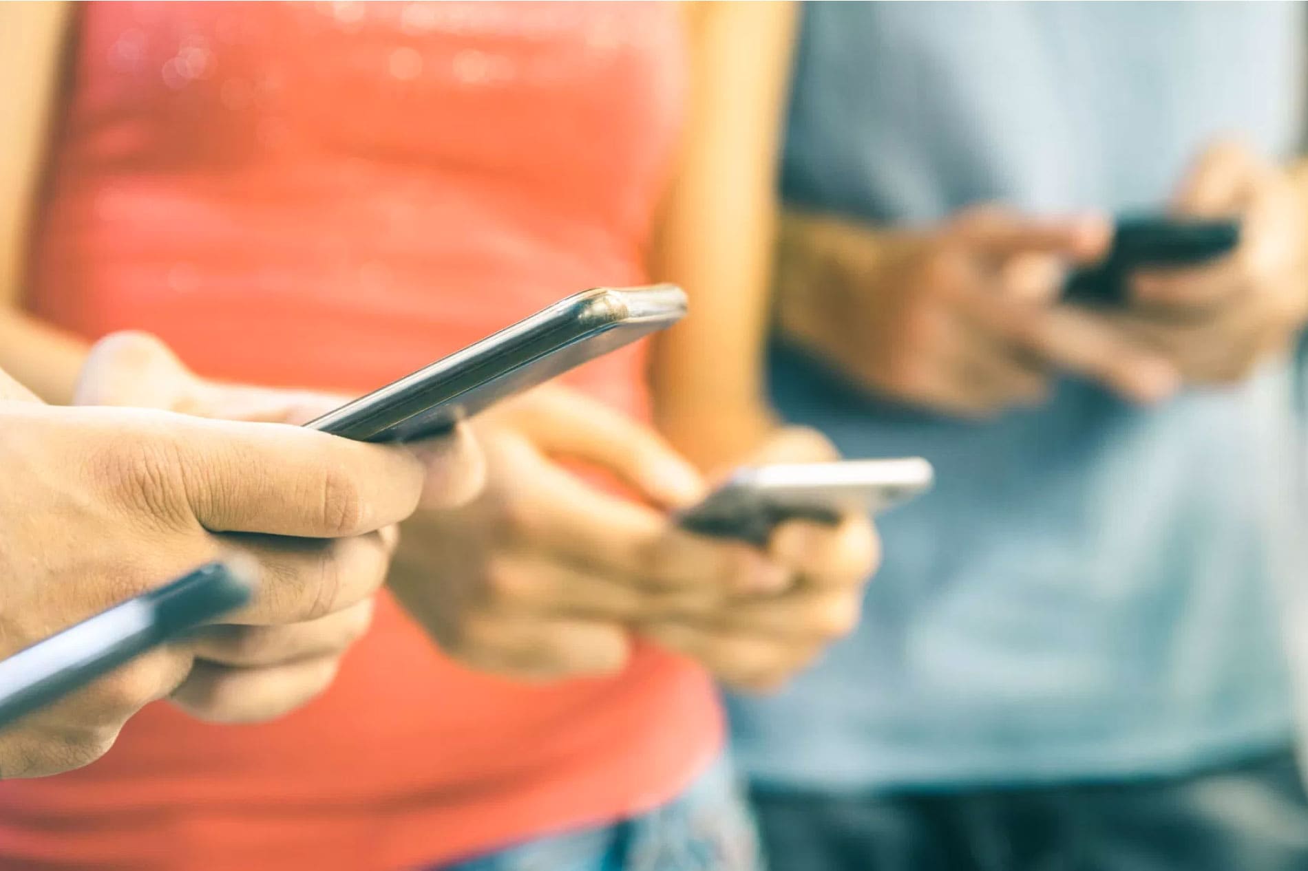 Vídeo: Boa postura ao utilizar smartphones